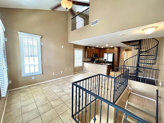 5th image of 2634 S Balsam Dr