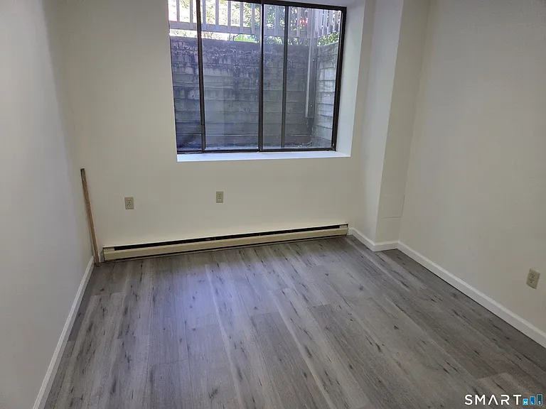 95 Park Ave #20 — Photo 18