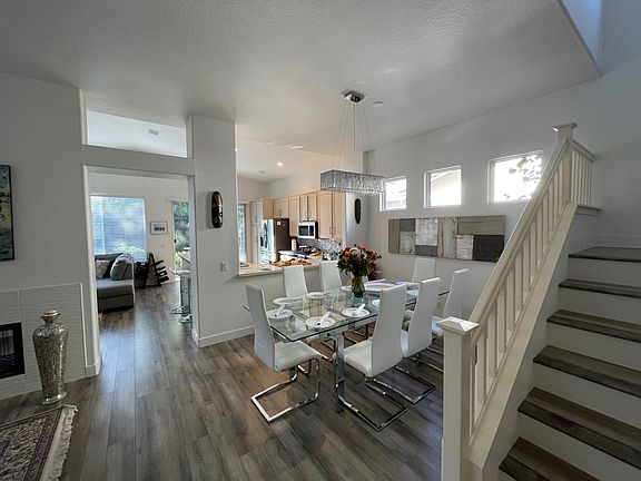 2nd image of 27749 Coldsprings Pl