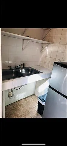 4033 Cleveland Ave #B — Photo 2