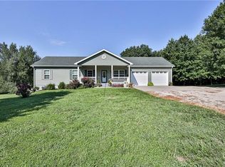520 SW 701st Rd, Centerview, MO 64019