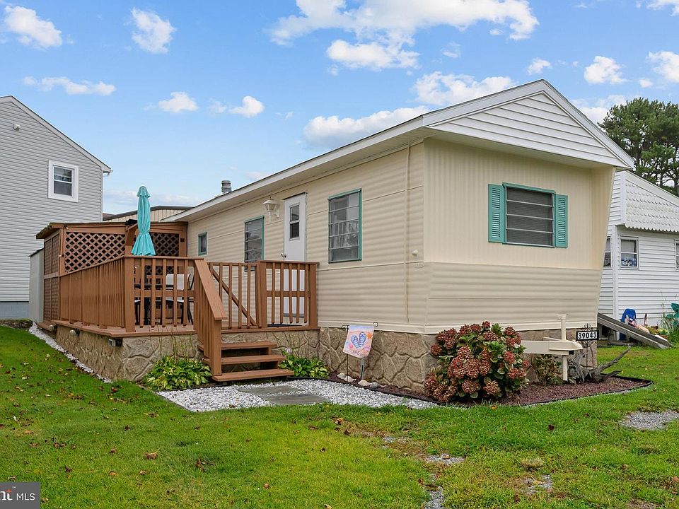 1st image of 39043 Spicer Ln #6997