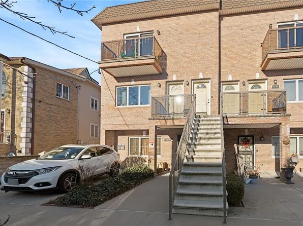 1569 84th St #3B, Brooklyn, NY 11228
