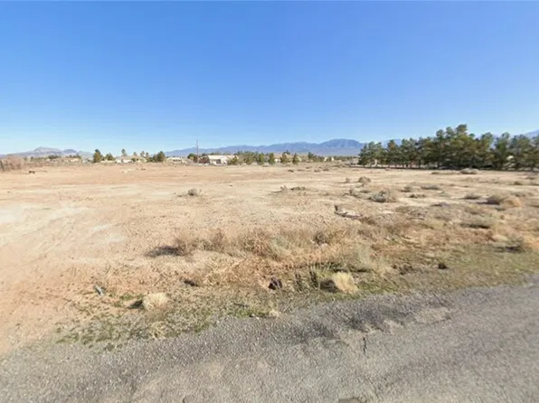 1350 W Iguana St, Pahrump, NV 89048