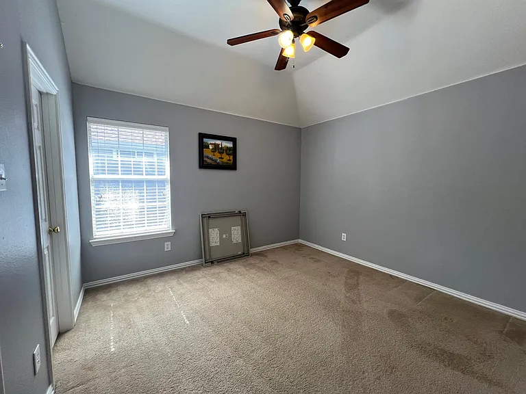 5505 Stone Cliff Ct — Photo 19