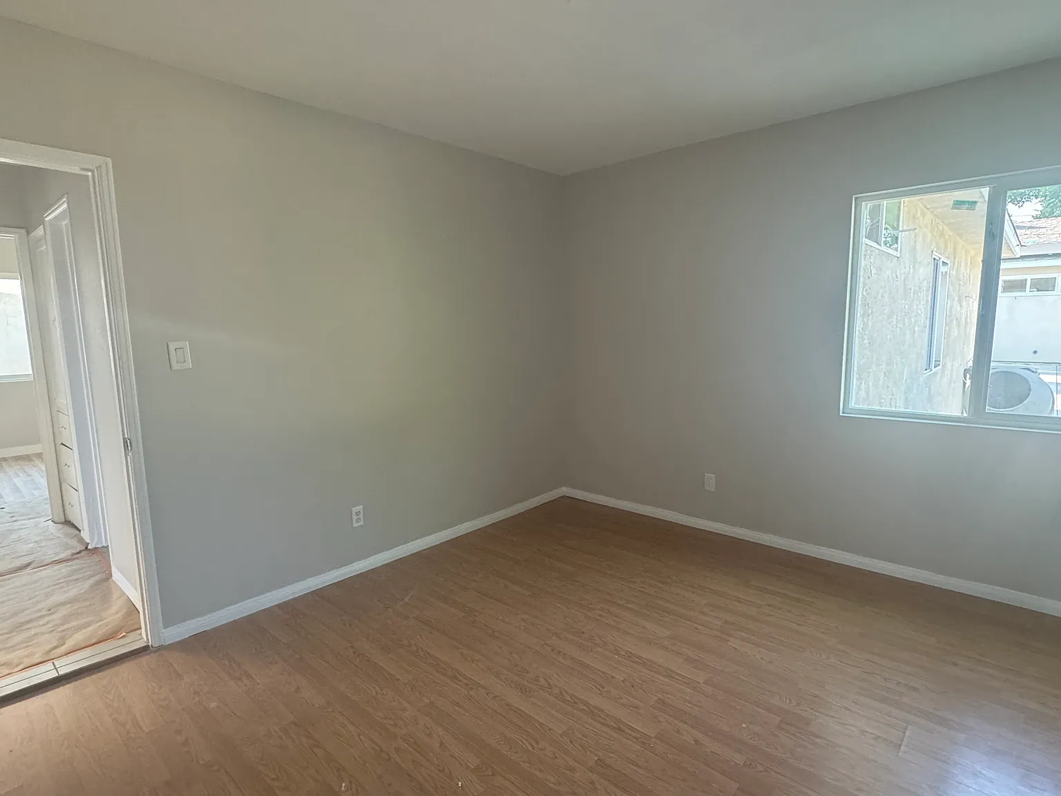 14009 Ohio Street — Photo 4
