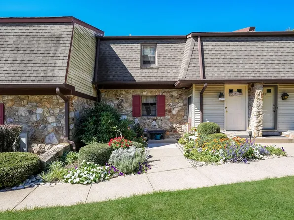 440 S State St APT E5, Newtown, PA 18940