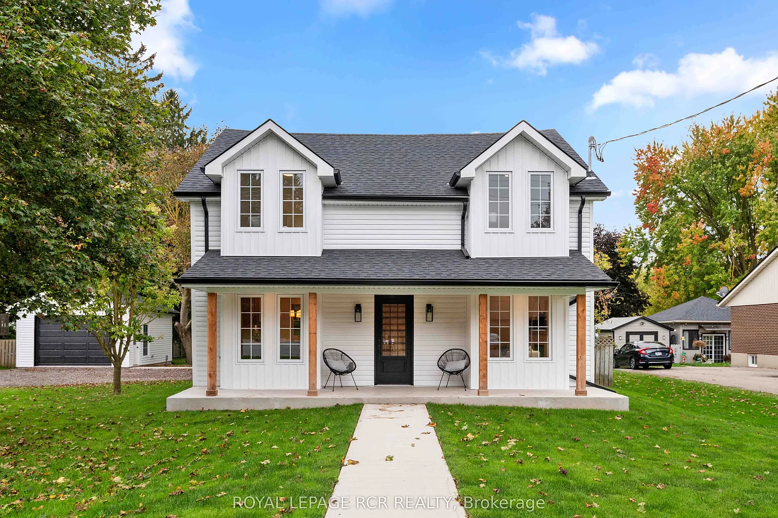 349 Smith St photo 1
