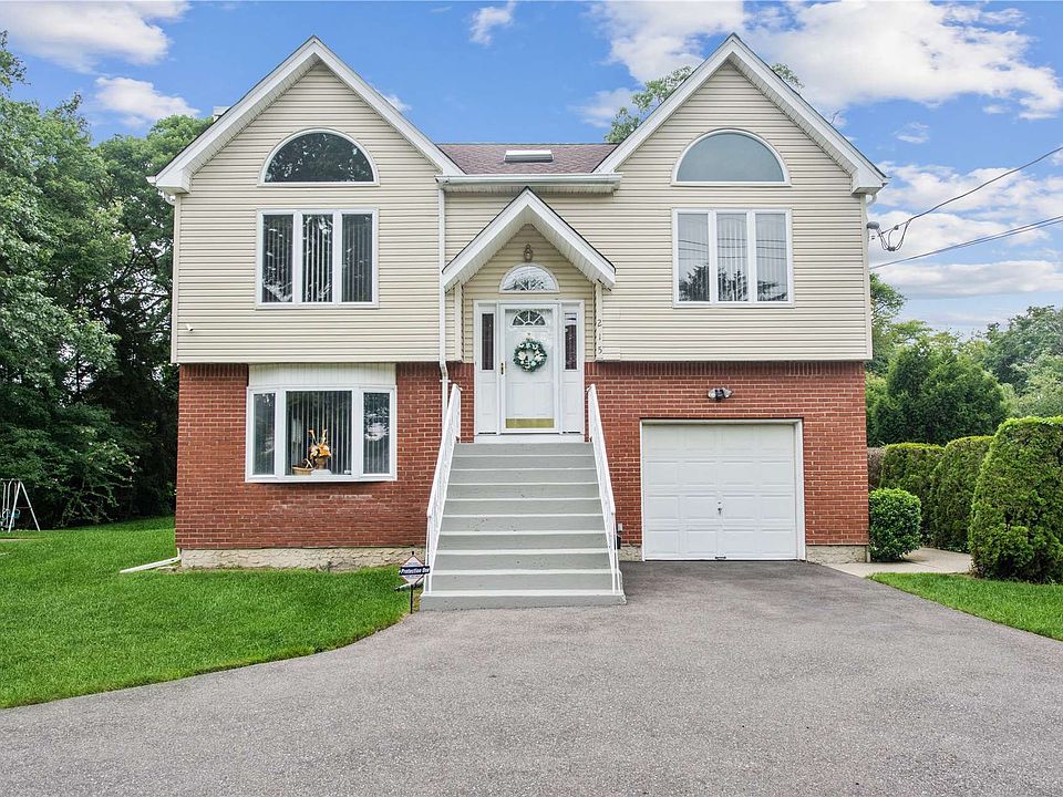 1st image of 215 Brookside Ave
