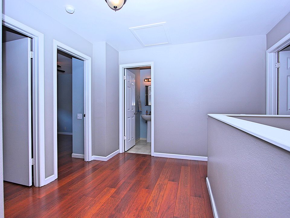 2nd image of 91-300 Makalea St #33