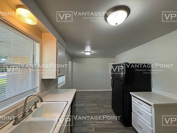 3rd image of 3012 Humboldt Rd