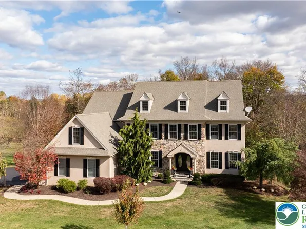 10 Erwinna Valley Way, Erwinna, PA 18920