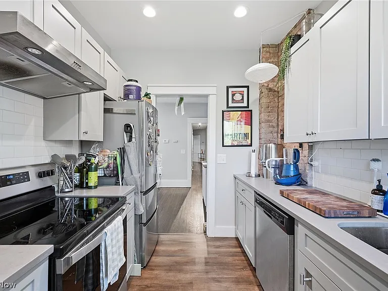 2280 Bellfield Ave #3 — Photo 5