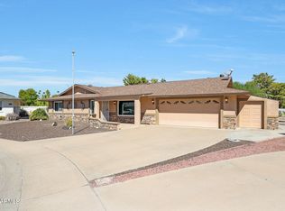 18423 N 95th Ave, Sun City, AZ 85373