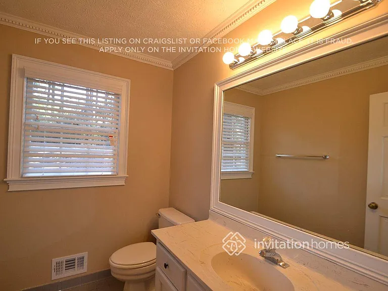 2350 Ciji Cir — Photo 11