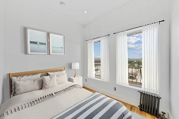 Rented by Vector New York, LLC | media 9