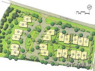 12 & 13 Chatham Path #12/13, Hendersonville, NC 28791