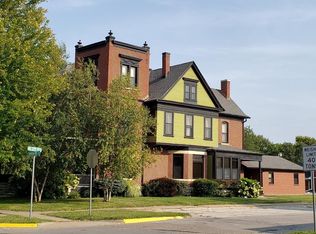 204 Benton Ave E, Albia, IA 52531
