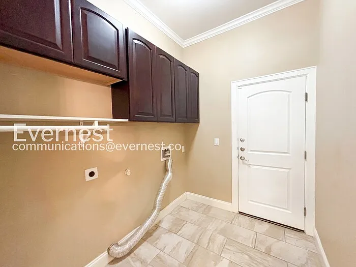 21208 Oak Dale Dr — Photo 14