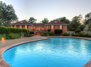 1348 Falmouth Rd, Chattanooga, TN 37405