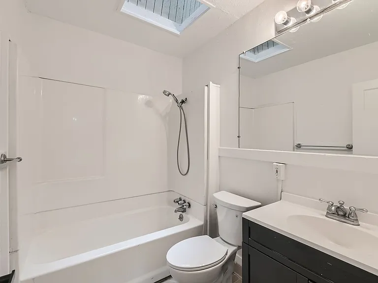 8015 E 16th Ave — Photo 10