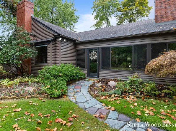 4564 E Beltline Ave NE, Grand Rapids, MI 49525