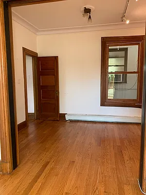 Rented by Crest Haven Realty | media 37