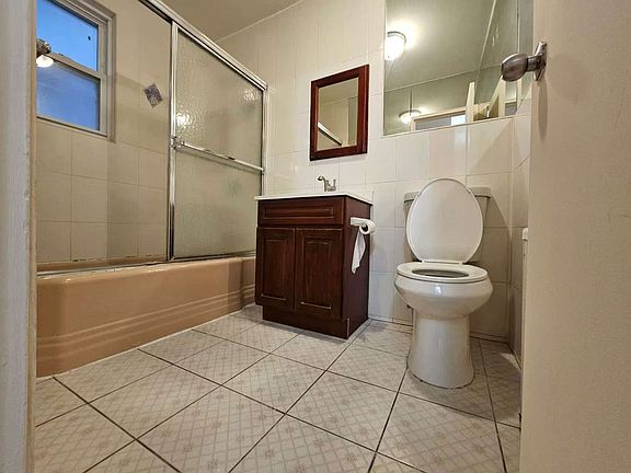 5th image of 21 Bay 37 St #3
