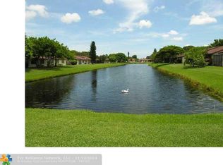 6707 S Parkway Dr #4-10, Margate, FL 33068