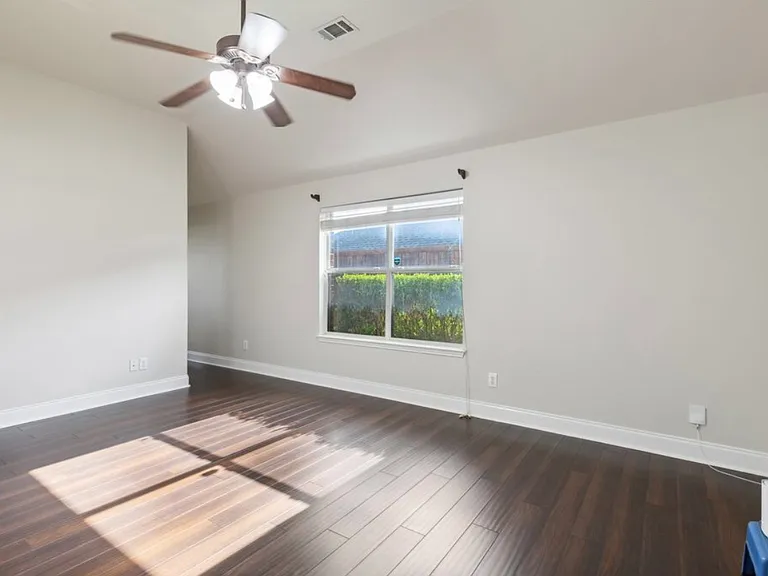 8309 Juliette Dr — Photo 10