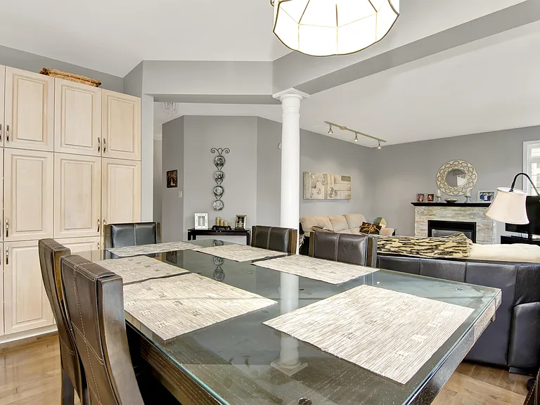 53 Mattawa Cres #1 — Photo 3