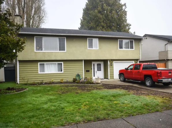 5471 44th Ave, Delta, BC V4K 1C8