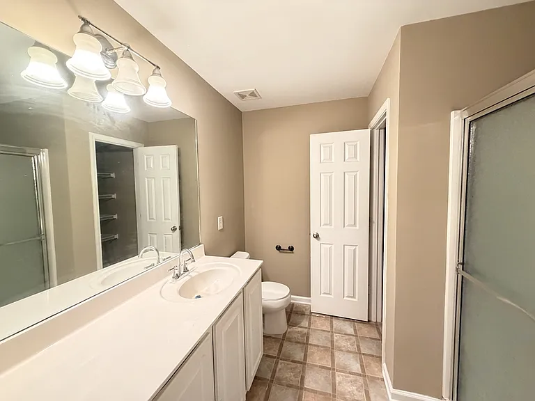 3329 Fernview Dr — Photo 15