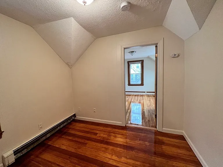 5 Hale St #2 — Photo 3