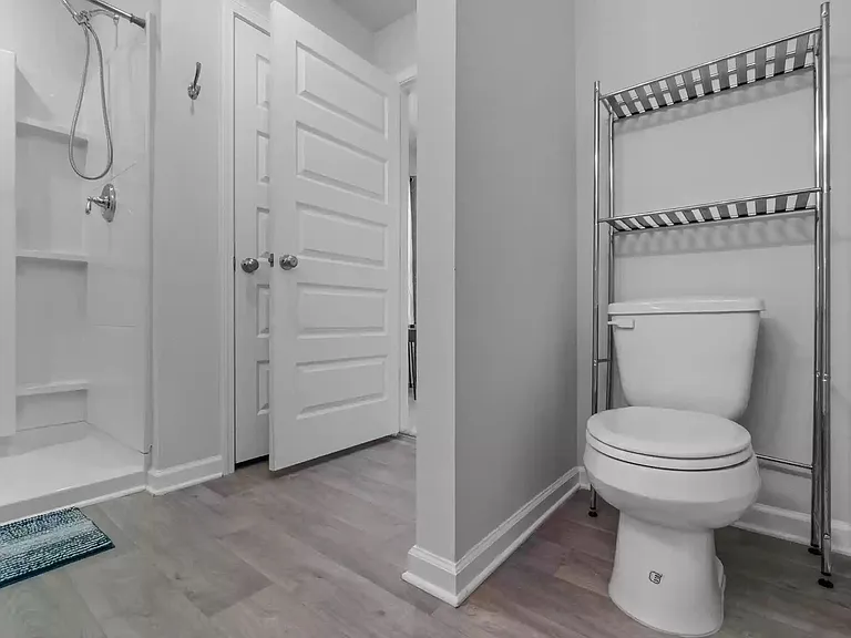 82 American Ct — Photo 23