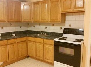 1221 30th Rd, Astoria, NY 11102