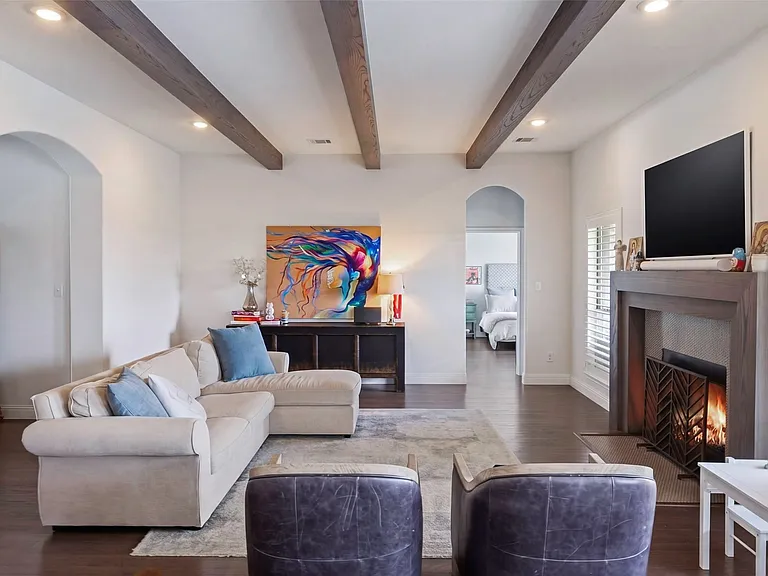 536 Inwood St — Photo 7