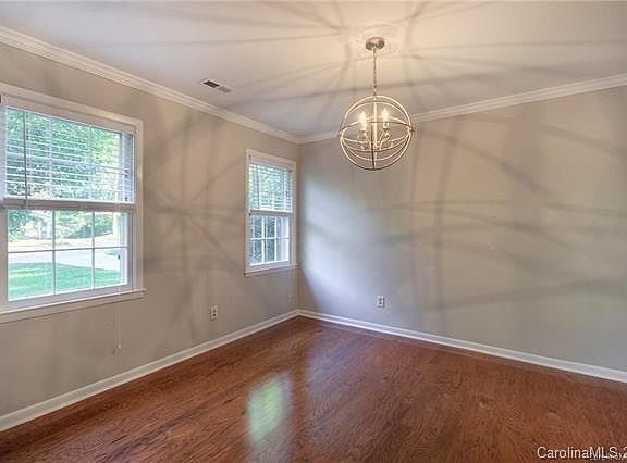 3rd image of 1311 McLaughlin Dr