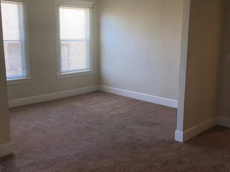 4220 Campus Ave — Photo 3