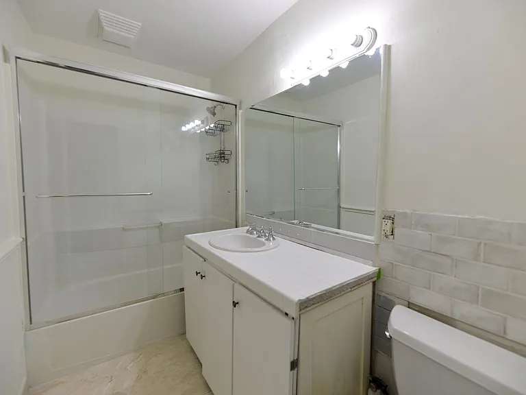 118 Avenida Del Poniente — Photo 14