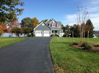 940 Boardwalk Dr, Moneta, VA 24121