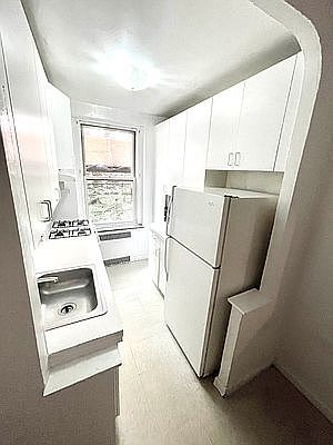 4th image of 83-57 118th St APT 111