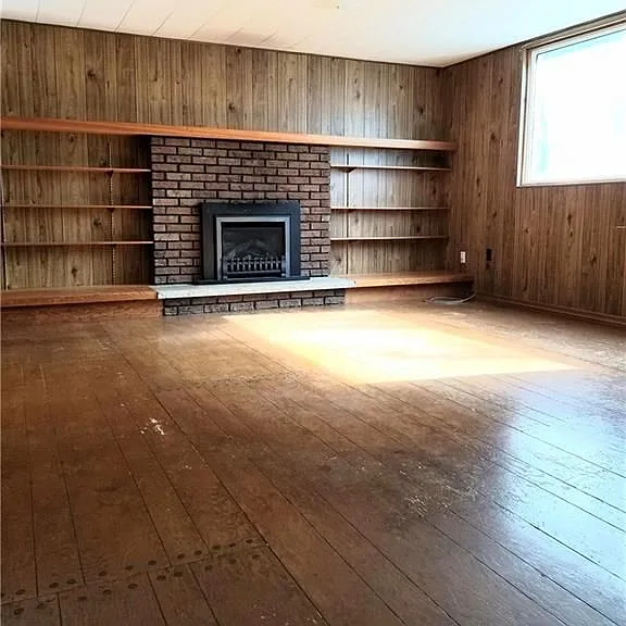 11 Roselyn Ct — Photo 14
