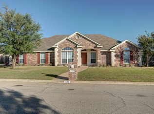 628 White Horse Trl, Hewitt, TX 76643