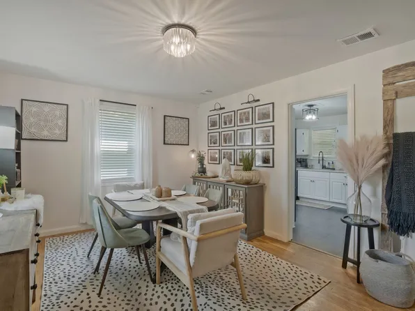 216 Ridgeway Dr, Nashville, TN 37214