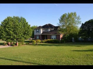 125 Mauldin Ln, Pontotoc, MS 38863