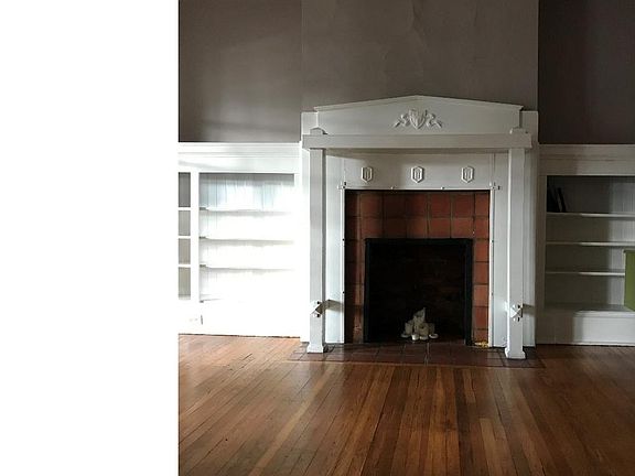 3rd image of 5221 Wissahickon Ave