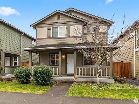 2nd image of 4824 148th Street NE