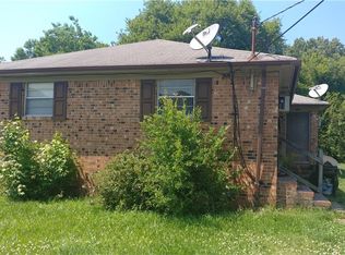 1834 Ego Dr, Virginia Beach, VA 23454