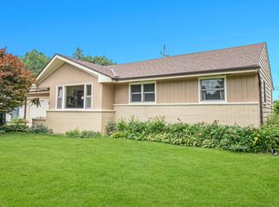 8352 N 61st St, Brown Deer, WI 53223